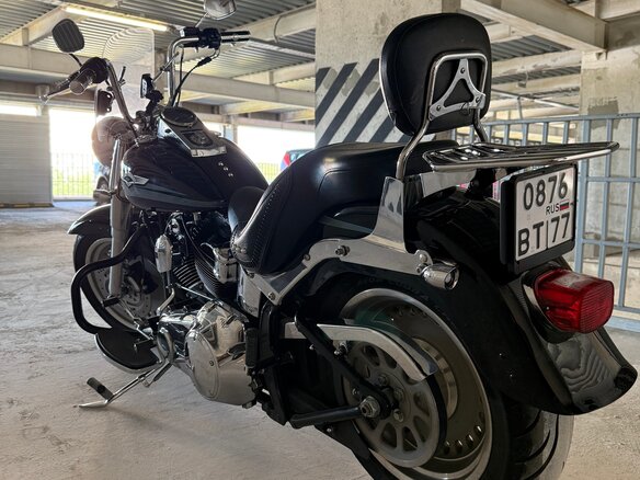 2007 Harley-Davidson Fat Boy, чёрный, 950000 рублей - вид 4