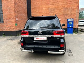 2016 Toyota Land Cruiser 200 Series Рестайлинг 2, чёрный, 5400000 рублей, вид 4