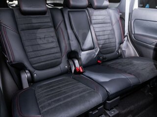 2022 Mitsubishi Outlander III Рестайлинг 3, белый, 3590000 рублей, вид 5
