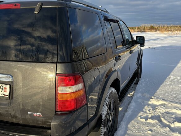 2007 Ford Explorer IV, серый, 1250000 рублей - вид 7