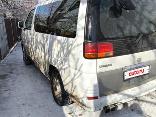 1999 Nissan Elgrand I (E50), белый, 450000 рублей, вид 2