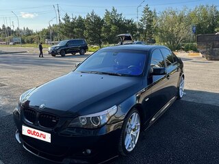 2005 BMW 5 серии 545i V (E60/E61), чёрный, 1350000 рублей, вид 4