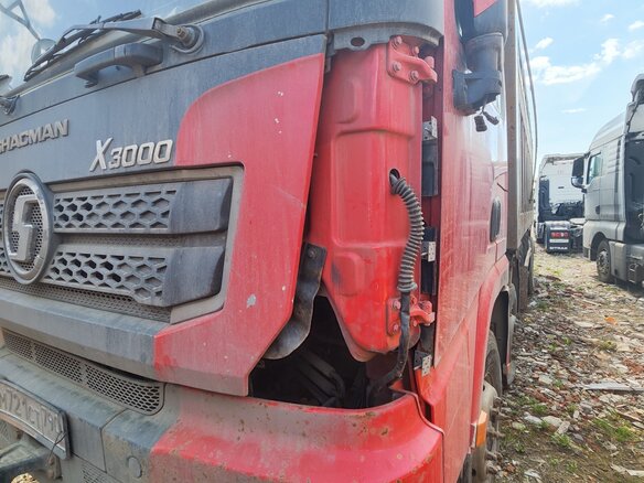 2022 Shacman (Shaanxi) SX3318, красный, 1254825 рублей - вид 10