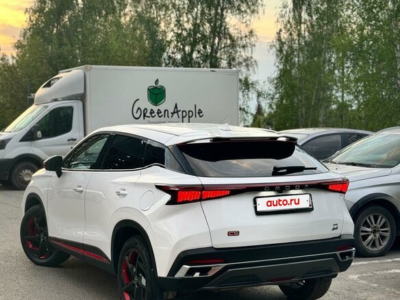 2023 Omoda C5 I, белый, 2300000 рублей - вид 4