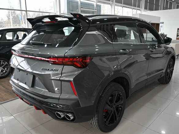 2026 Geely Coolray I Рестайлинг, серый - вид 3