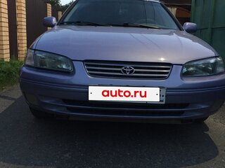 1996 Toyota Camry IV (XV20), белый, 800000 рублей, вид 1