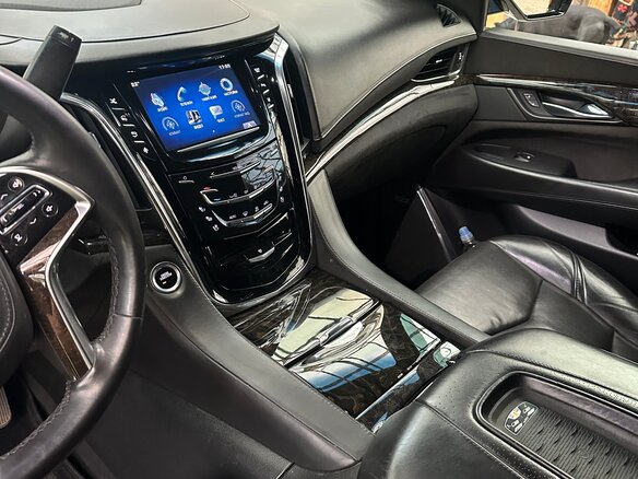 2015 Cadillac Escalade IV, чёрный, 3200000 рублей - вид 14
