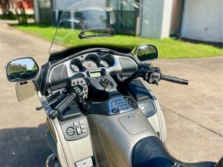 2003 Honda GL 1800 Gold Wing, серый, 670000 рублей, вид 4