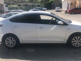 2021 Hyundai Solaris II Рестайлинг, белый, 1200000 рублей, вид 2