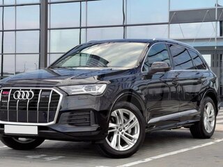 2020 Audi Q7 45 TFSI II (4M) Рестайлинг, чёрный, 4484409 рублей, вид 2