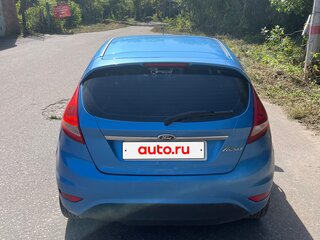 2010 Ford Fiesta Mk6, голубой, 500000 рублей, вид 3