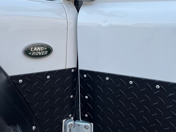 2004 Land Rover Defender 130 I, белый - вид 12