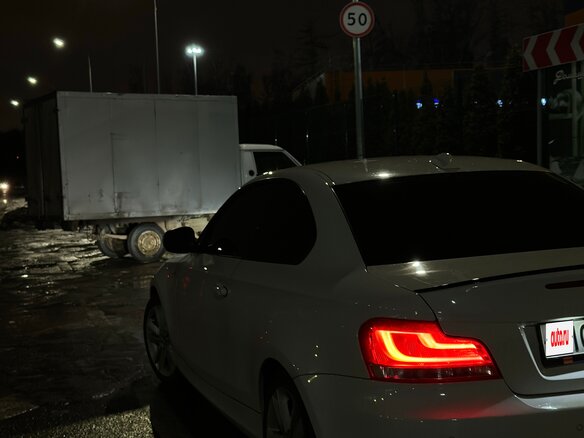 2011 BMW 1 серии 120i I (E82/E88) Рестайлинг 2, белый, 1420000 рублей - вид 14