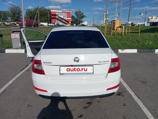 2013 Skoda Octavia III (A7), белый, 800000 рублей, вид 3