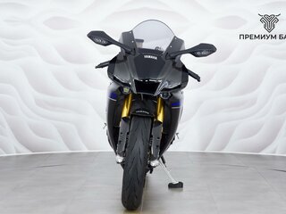 2025 Yamaha YZF-R1M, чёрный, 3299000 рублей, вид 4