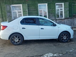 2015 Renault Logan II, белый, 499000 рублей, вид 2