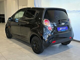 2011 Chevrolet Spark III, чёрный, 590000 рублей, вид 5