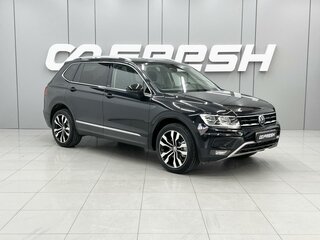 2021 Volkswagen Tiguan Allspace II, чёрный, 3030000 рублей, вид 1