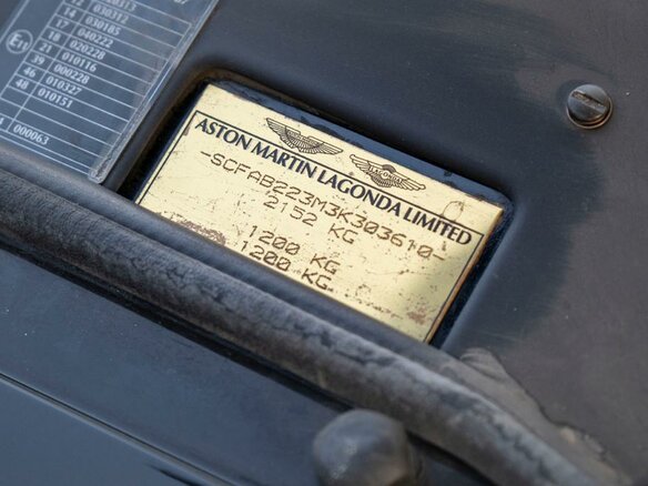 2003 Aston Martin DB7 Vantage I Рестайлинг, чёрный - вид 25