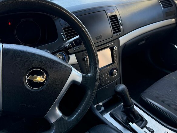2010 Chevrolet Epica V250 Рестайлинг, чёрный, 560000 рублей - вид 4