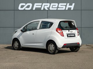 2012 Chevrolet Spark III, белый, 855000 рублей, вид 2