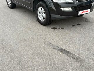 2010 SsangYong Kyron 6-speed I Рестайлинг, чёрный, 700000 рублей, вид 3