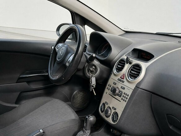 2007 Opel Corsa D, серебристый, 400000 рублей - вид 7