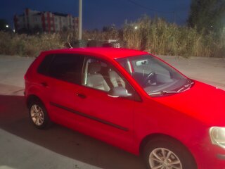 2008 Volkswagen Polo IV Рестайлинг, красный, 630000 рублей, вид 3