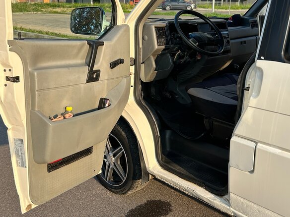1992 Volkswagen Transporter T4, белый, 500000 рублей - вид 13