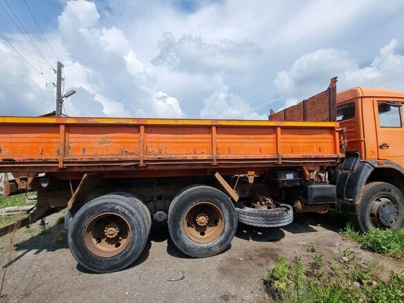 2012 КамАЗ 45143, оранжевый, 1750000 рублей - вид 4