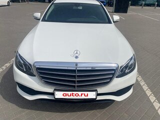 2019 Mercedes-Benz E-Класс 200 V (W213, S213, C238), белый, 3800000 рублей, вид 4
