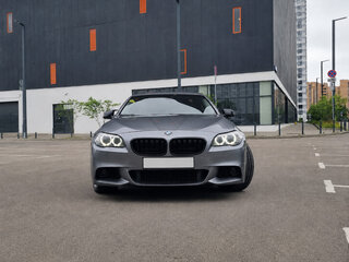 2011 BMW 5 серии 523i VI (F10/F11/F07), серый, 1690000 рублей, вид 4