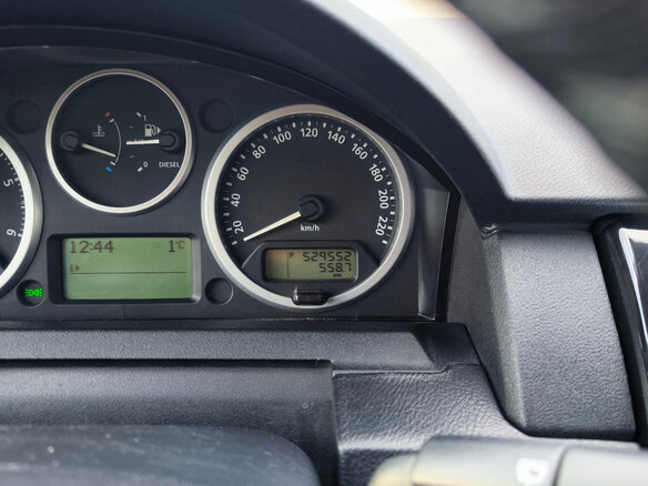 2007 Land Rover Discovery III, чёрный, 2350000 рублей - вид 5