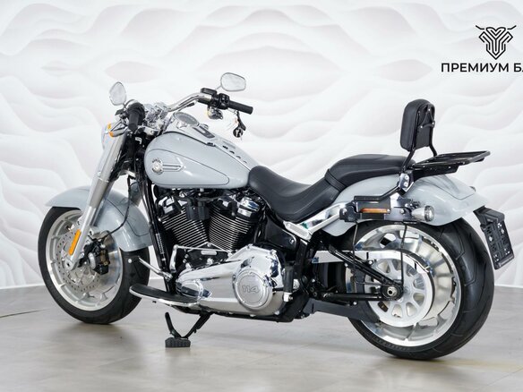 2024 Harley-Davidson Fat Boy, серый, 2577000 рублей - вид 7