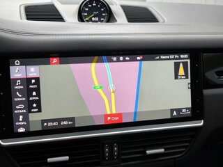 2019 Porsche Cayenne E-Hybrid III, серый, 6600000 рублей, вид 3