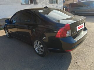 2011 Volvo S40 II Рестайлинг, чёрный, 900000 рублей, вид 3
