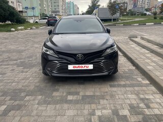 2019 Toyota Camry VIII (XV70), чёрный, 3250000 рублей, вид 2