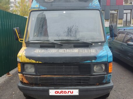1994 Mercedes-Benz T1, чёрный, 500000 рублей, вид 5