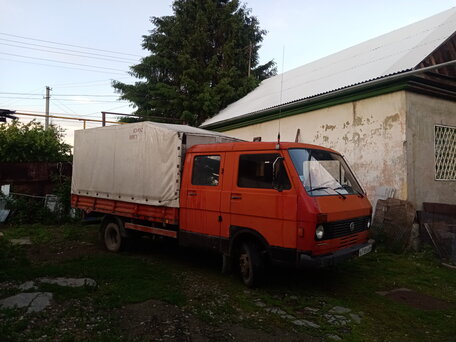 1984 Volkswagen LT, красный, 500000 рублей, вид 2
