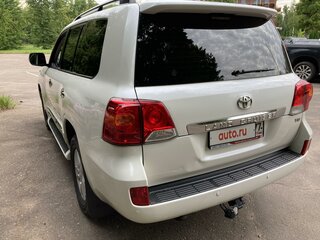 2014 Toyota Land Cruiser 200 Series Рестайлинг 1, белый, 4700000 рублей, вид 3
