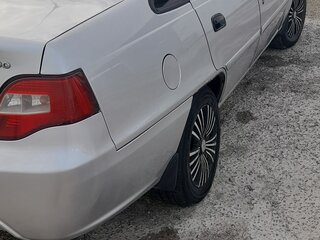 2011 Daewoo Nexia I Рестайлинг, серебристый, 210000 рублей, вид 4