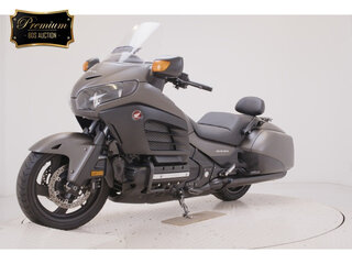 2016 Honda GL 1800 Gold Wing, серый, 1300000 рублей, вид 4