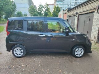 2021 Toyota Roomy I Рестайлинг, чёрный, 970000 рублей, вид 4