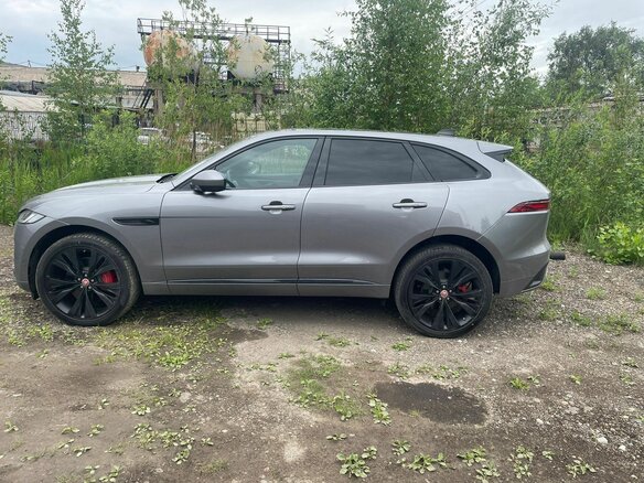2020 Jaguar F-Pace I Рестайлинг, серый, 15200000 рублей - вид 5