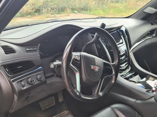 2017 Cadillac Escalade IV, чёрный, 5500000 рублей, вид 2