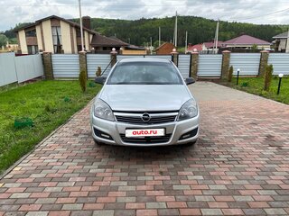 2012 Opel Astra H Рестайлинг, серебристый, 530000 рублей, вид 1