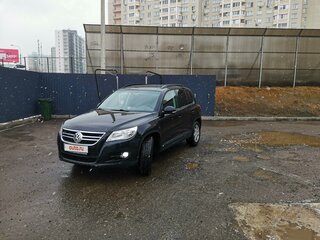 2008 Volkswagen Tiguan I, чёрный, 1050000 рублей, вид 1