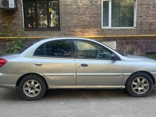 2003 Kia Rio I Рестайлинг, серебристый, 200000 рублей, вид 1