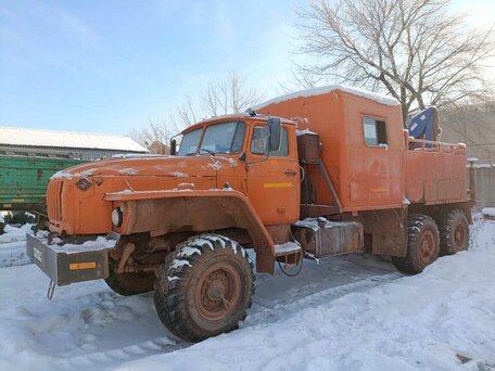 2003 Урал 4320, оранжевый, 1900000 рублей, вид 1