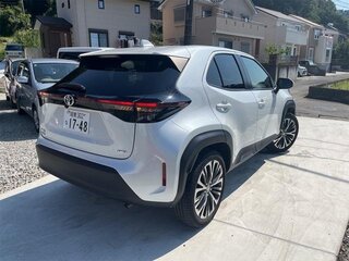 2022 Toyota Yaris Cross I, белый, 1560000 рублей, вид 4